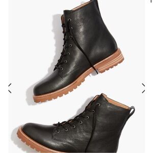 Madewell The Clair Black Leather Lace-Up Boots
Size 5.5
